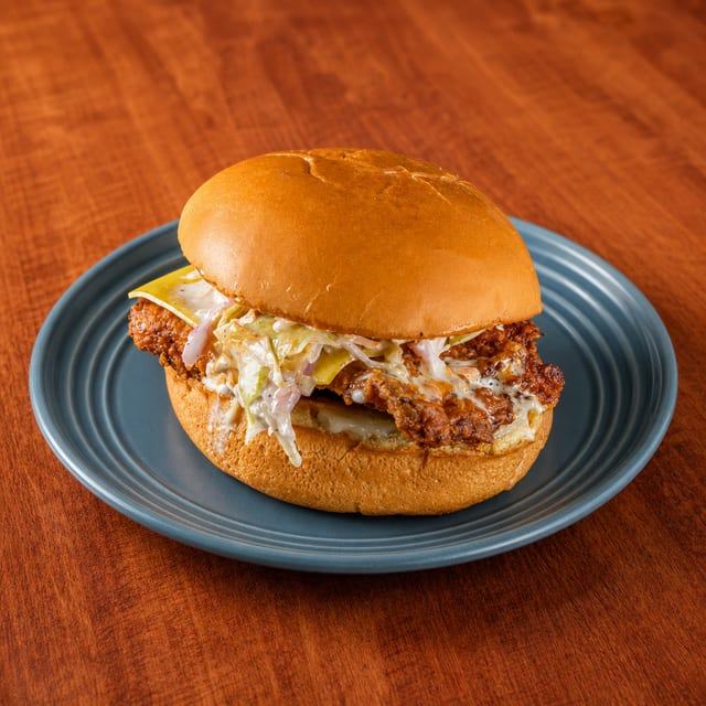 Hot Chicken Sandwich. Single. (No Fries)..